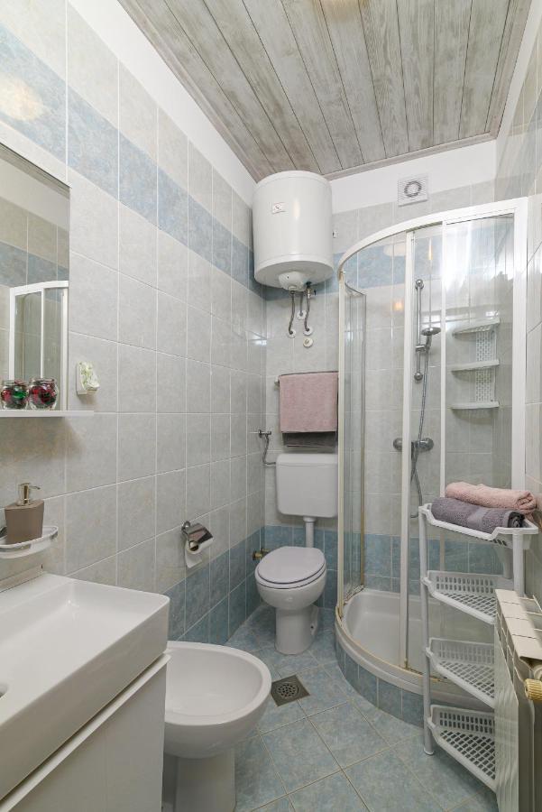 Apartments By The Sea Duga Luka - Prtlog, Labin - 2335 Екстер'єр фото